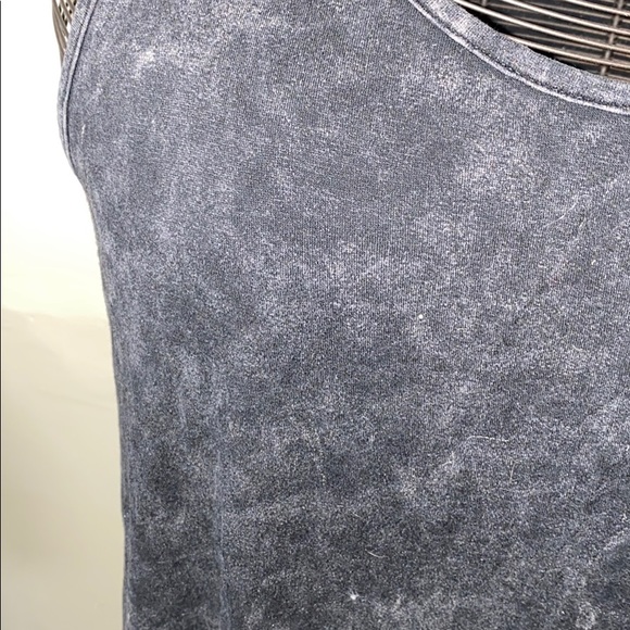 High quality black acid wash tank - Picture 2 of 3